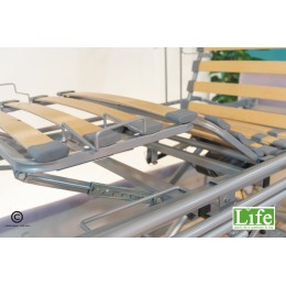 Letto assistenza domiciliare con sponde Discreet LIFE Ausili che ti cambiano la vita