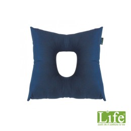 Cuscino con foro centrale in fibra cava siliconata: prevenzione del decubito