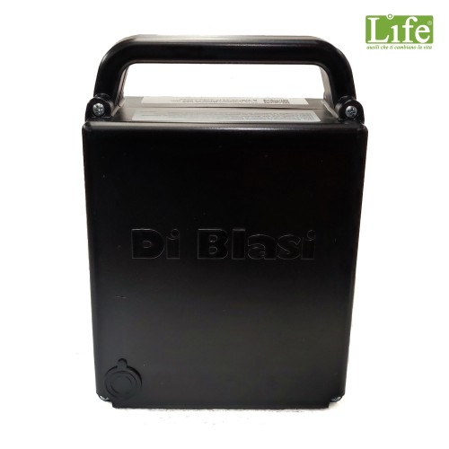 Batteria e Carica Batteria Scooter Elettrico Pieghevole R30 Di Blasi per anziani e disabili