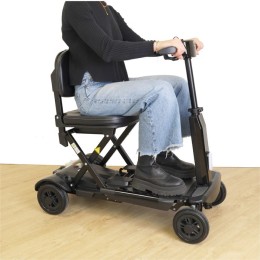 Scooter Elettrico Pieghevole a 4 ruote per anziani e disabili Movida Easy