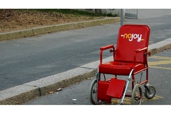 NOJOY: l'idea dello street artist Biancoshock per i disabili